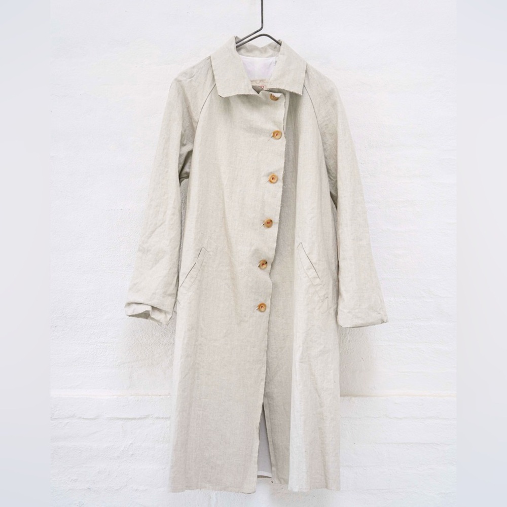 Hannoh Wessel Maya coat linen + waxed cotton